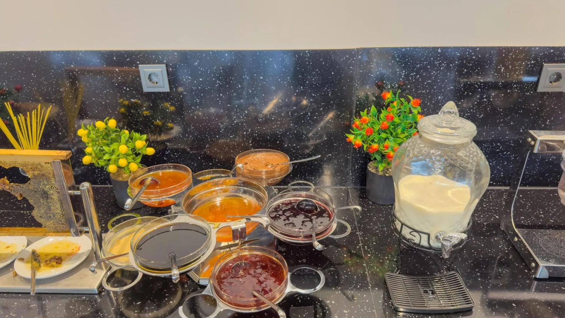 Sera Lake Center Hotel ترابزون