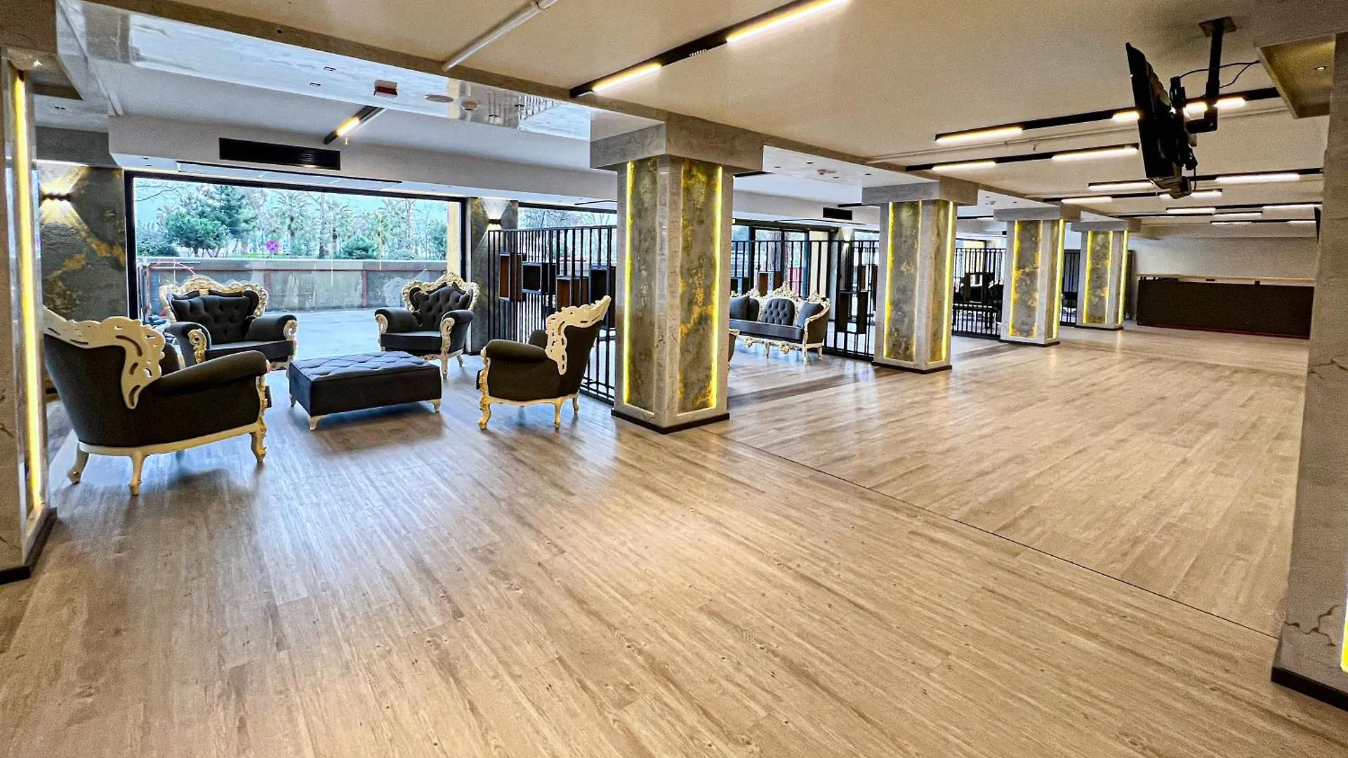 Sera Lake Center Hotel ترابزون