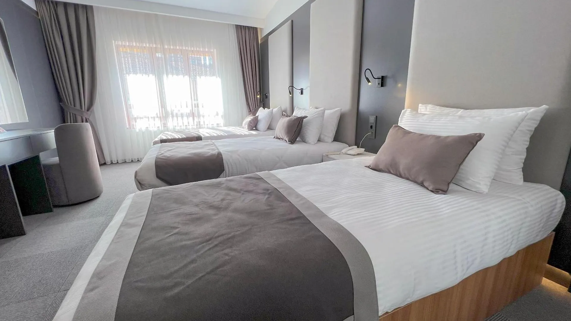 Sera Lake Center Hotel ترابزون